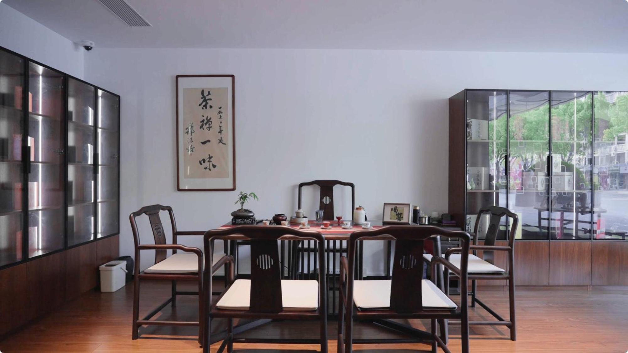 Hilton Garden Jiading Hotel 4*
