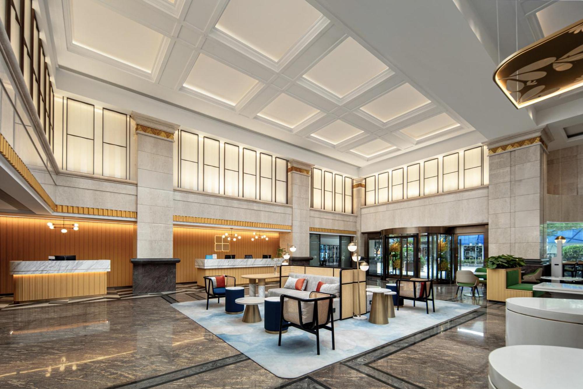 Hilton Garden Jiading 4*