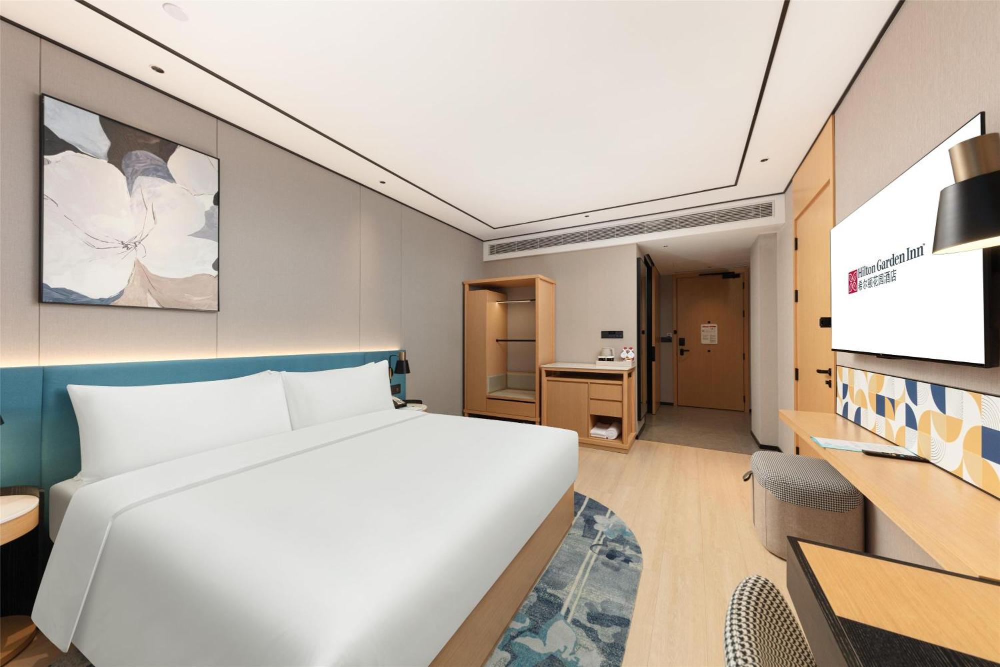 Hilton Garden Jiading Hotel