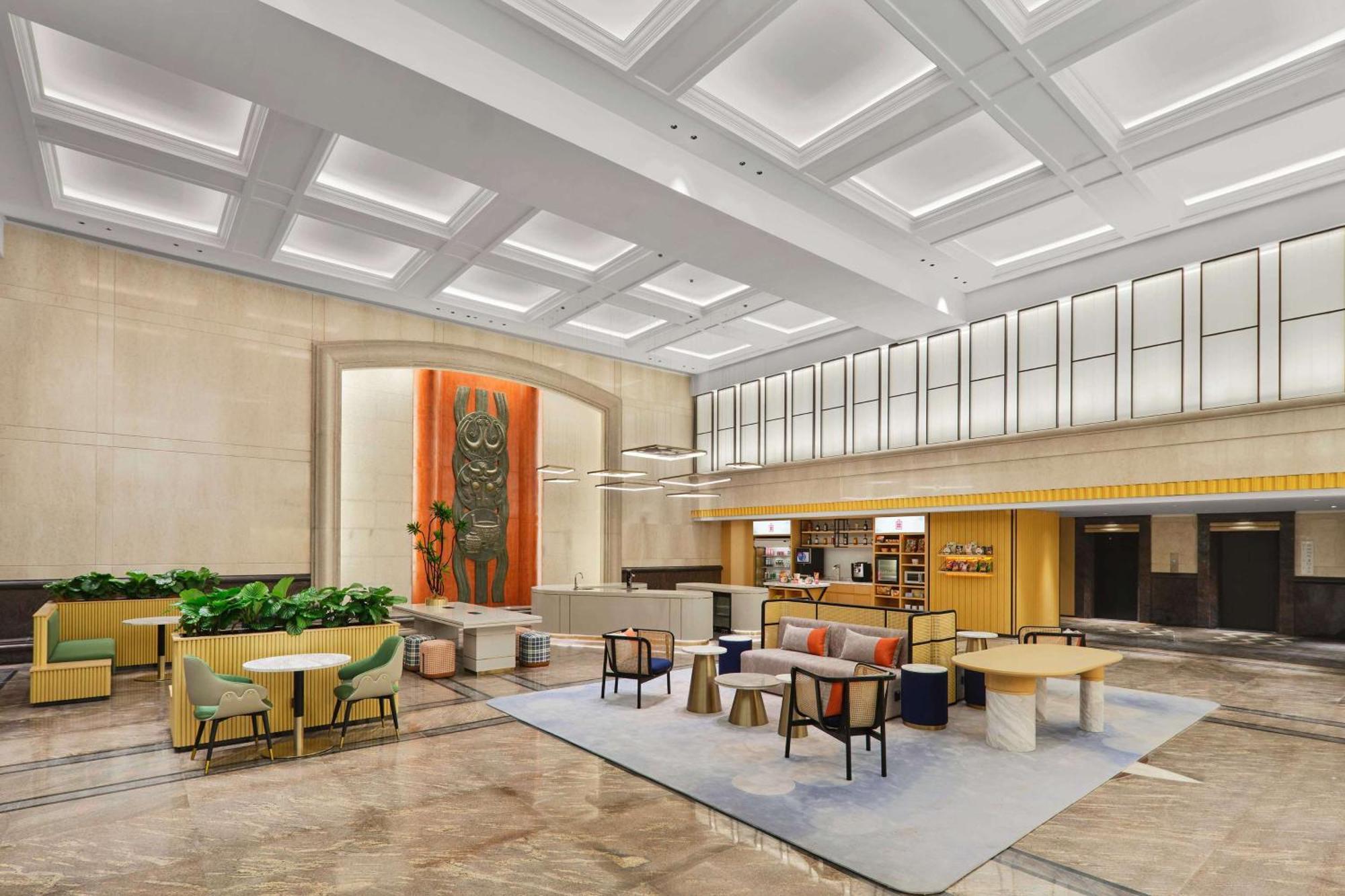 Hilton Garden Jiading 4*